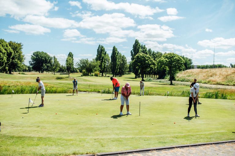 Golf event clinic